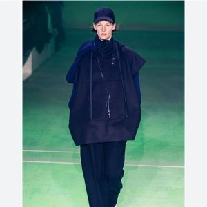 Lacoste Women's Fashion Show Hooded Sleeveless Virgin Wool Jacket